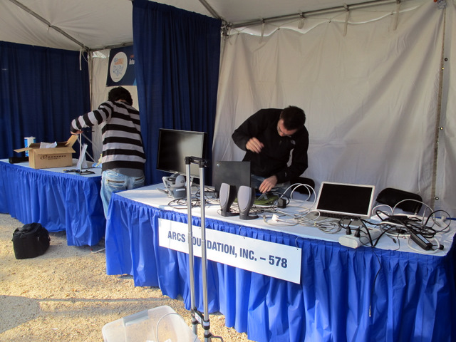 Marcin and Ali setting up the electronics.